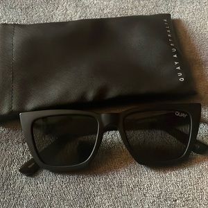 Quay sunglasses x Desi Perkins